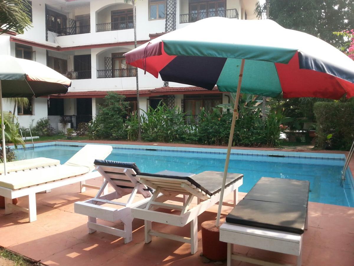 Diana Apartments Candolim Exteriör bild