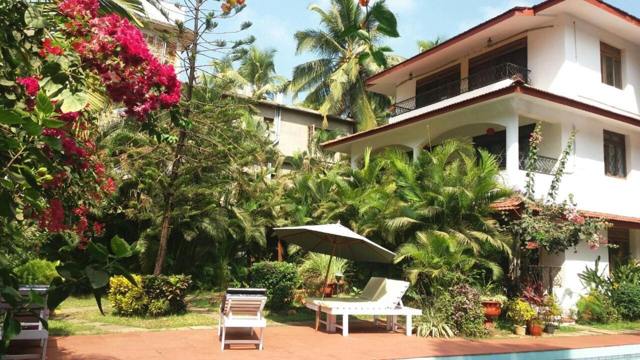 Diana Apartments Candolim Exteriör bild